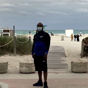 Meet your Posher, Earl